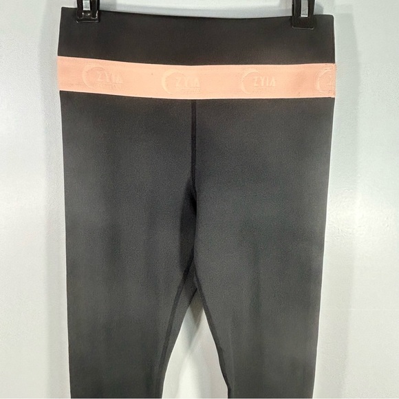 Zyia Active 29” Inseam Coral Pink/ Black Legging; Women’s Sz 6-8 (approx Medium) - Picture 3 of 12